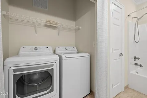 927 Portstewart Drive Cary NC 27519