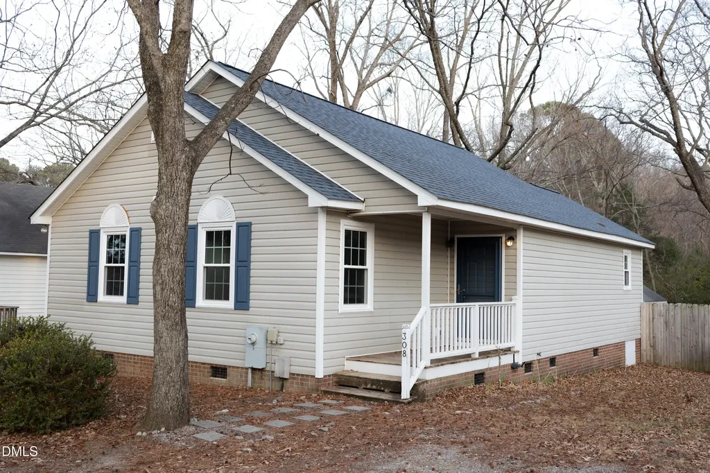 308 Kilgo Street Clayton NC 27520