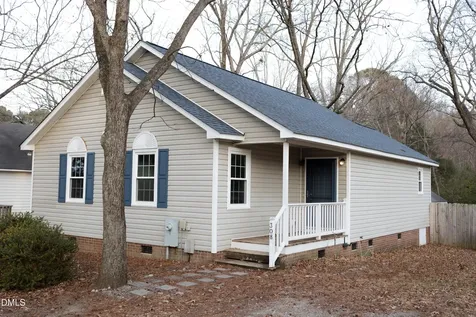 308 Kilgo Street Clayton NC 27520
