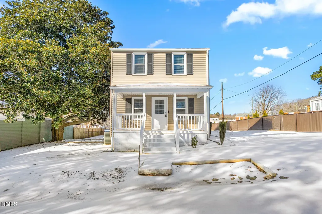 404 Short Street Haw River NC 27258
