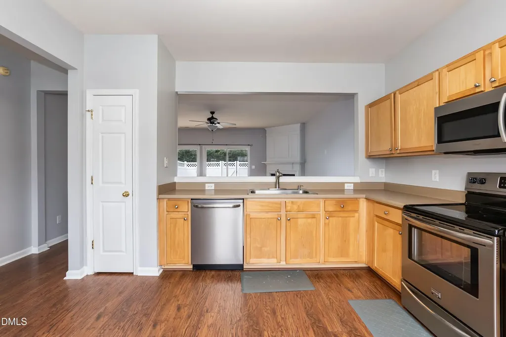 5141 Twelvepole Drive Raleigh NC 27616
