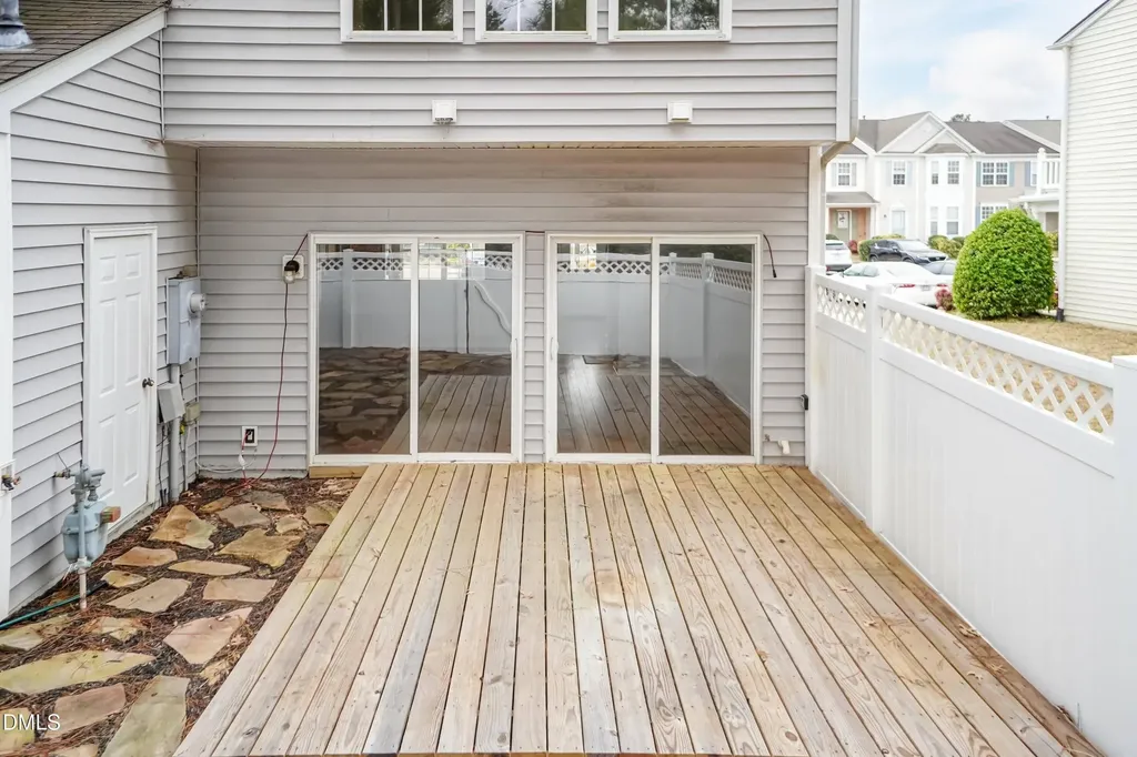 5141 Twelvepole Drive Raleigh NC 27616