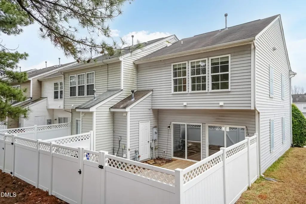 5141 Twelvepole Drive Raleigh NC 27616