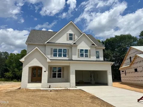 2332 Hilltop Bluffs Court Fuquay Varina NC 27526