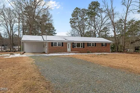 527 Glenwood Drive Sanford NC 27330