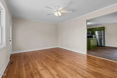 527 Glenwood Drive Sanford NC 27330