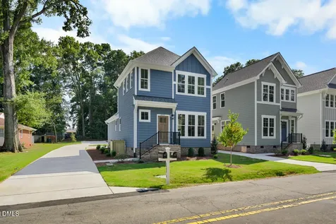 2803 B Fawn Avenue Durham NC 27705