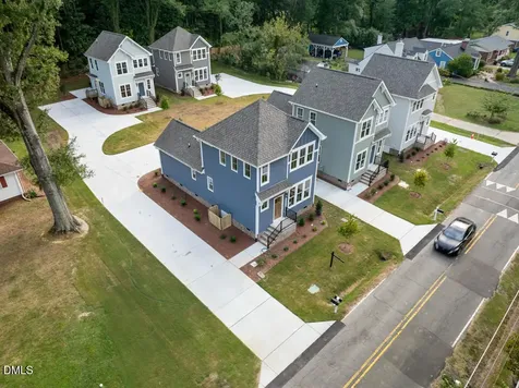 2803 B Fawn Avenue Durham NC 27705