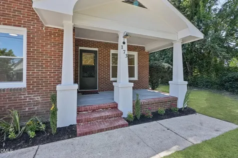 173 S Hardin Street Southern Pines NC 28387