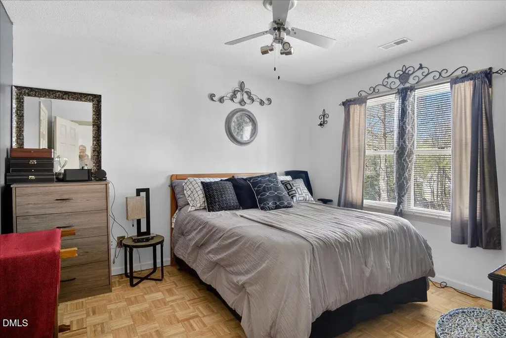 3013 Chippendale Road Raleigh NC 27604
