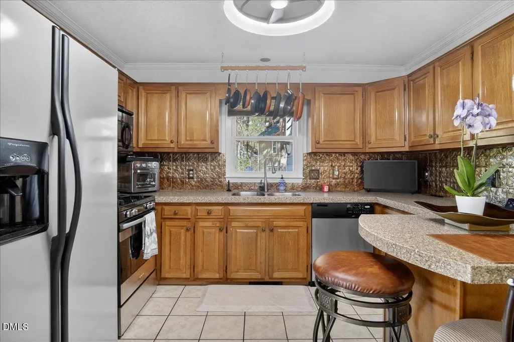 3013 Chippendale Road Raleigh NC 27604