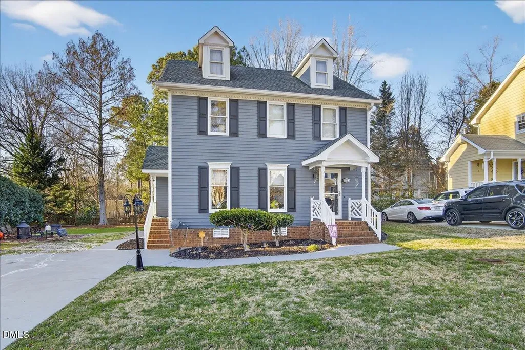 3013 Chippendale Road Raleigh NC 27604