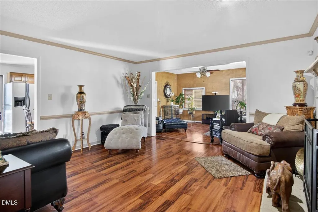 3013 Chippendale Road Raleigh NC 27604