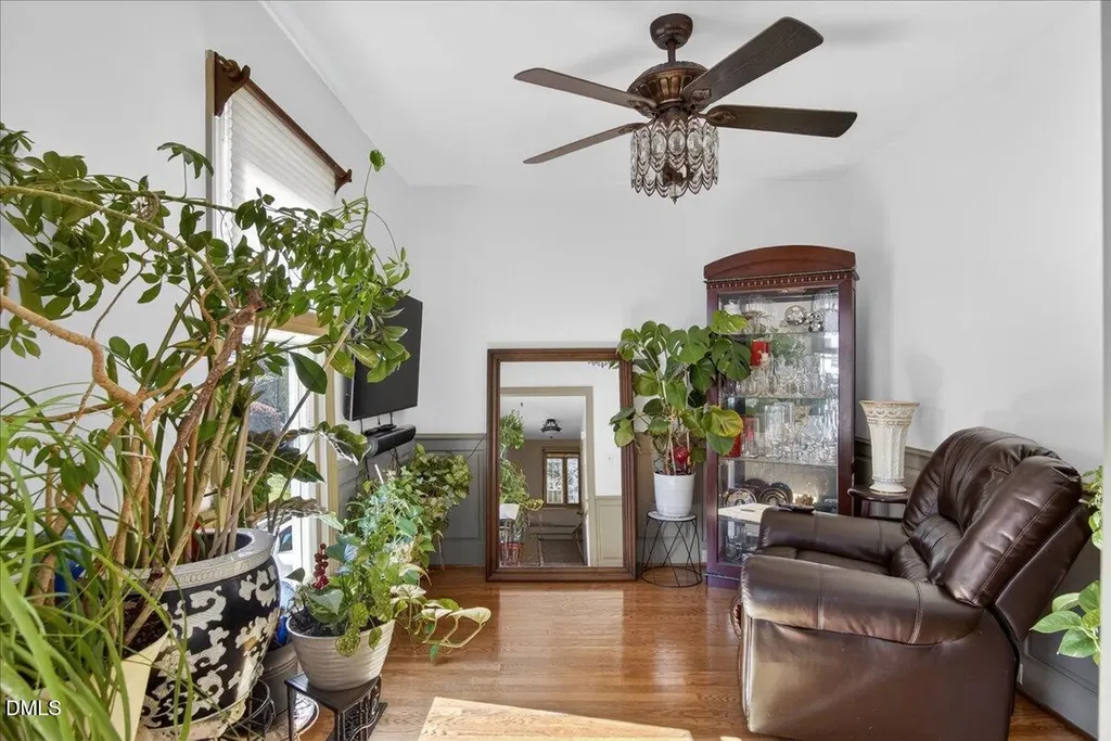3013 Chippendale Road Raleigh NC 27604
