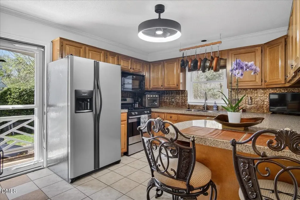 3013 Chippendale Road Raleigh NC 27604