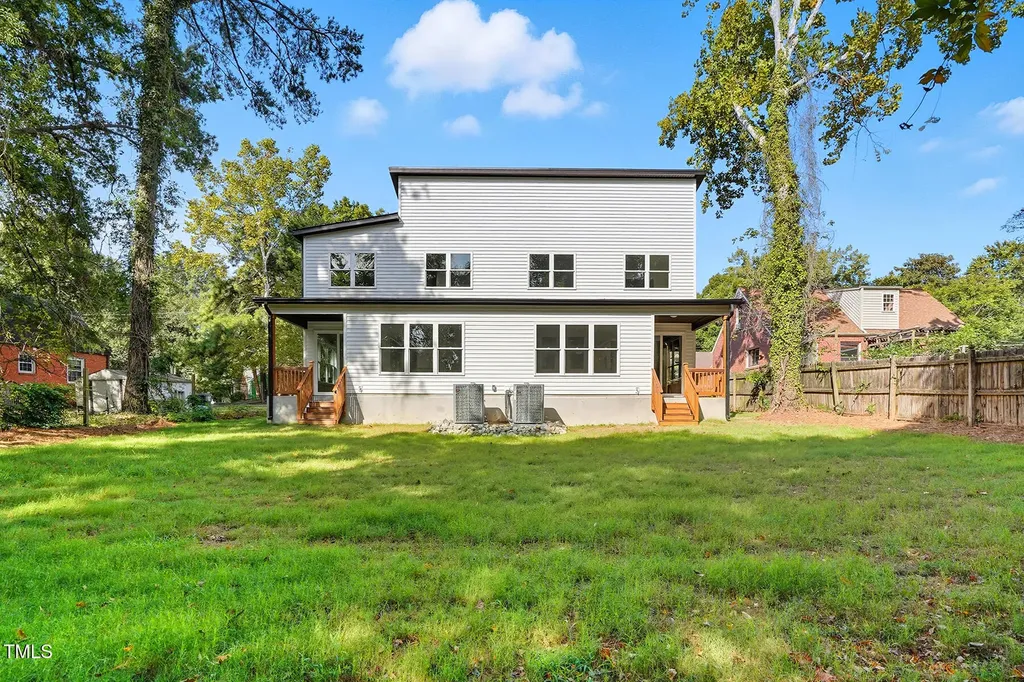 304 N King Charles Road Raleigh NC 27610