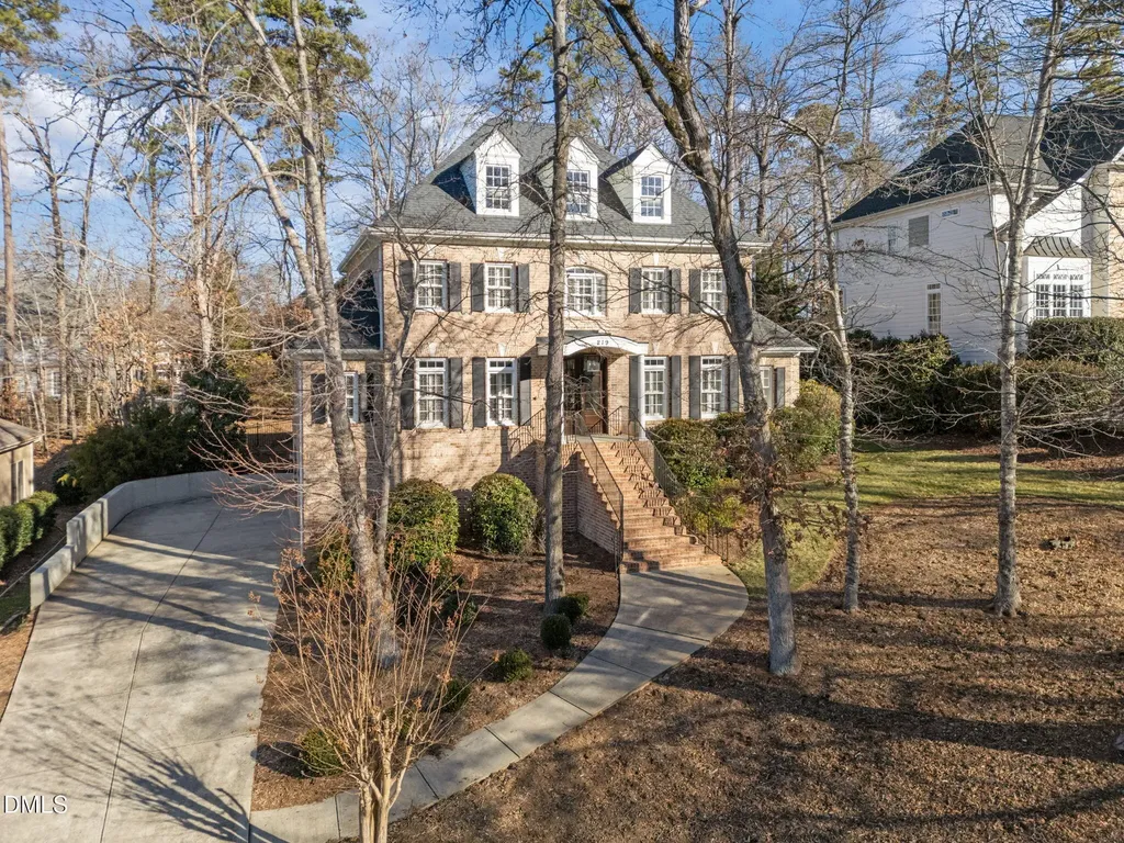 219 Brown Bear Chapel Hill NC 27517