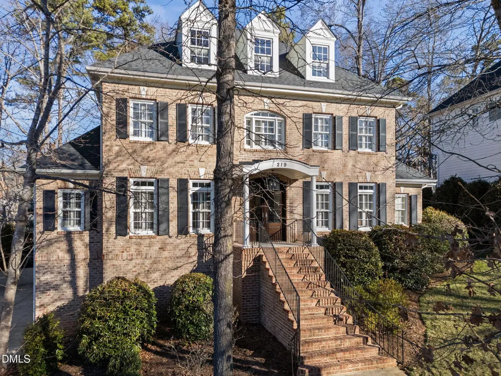 219 Brown Bear Chapel Hill NC 27517