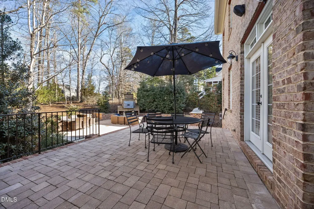 219 Brown Bear Chapel Hill NC 27517