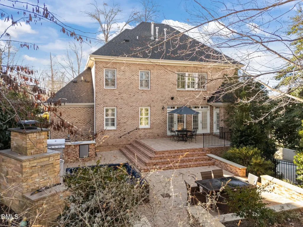 219 Brown Bear Chapel Hill NC 27517