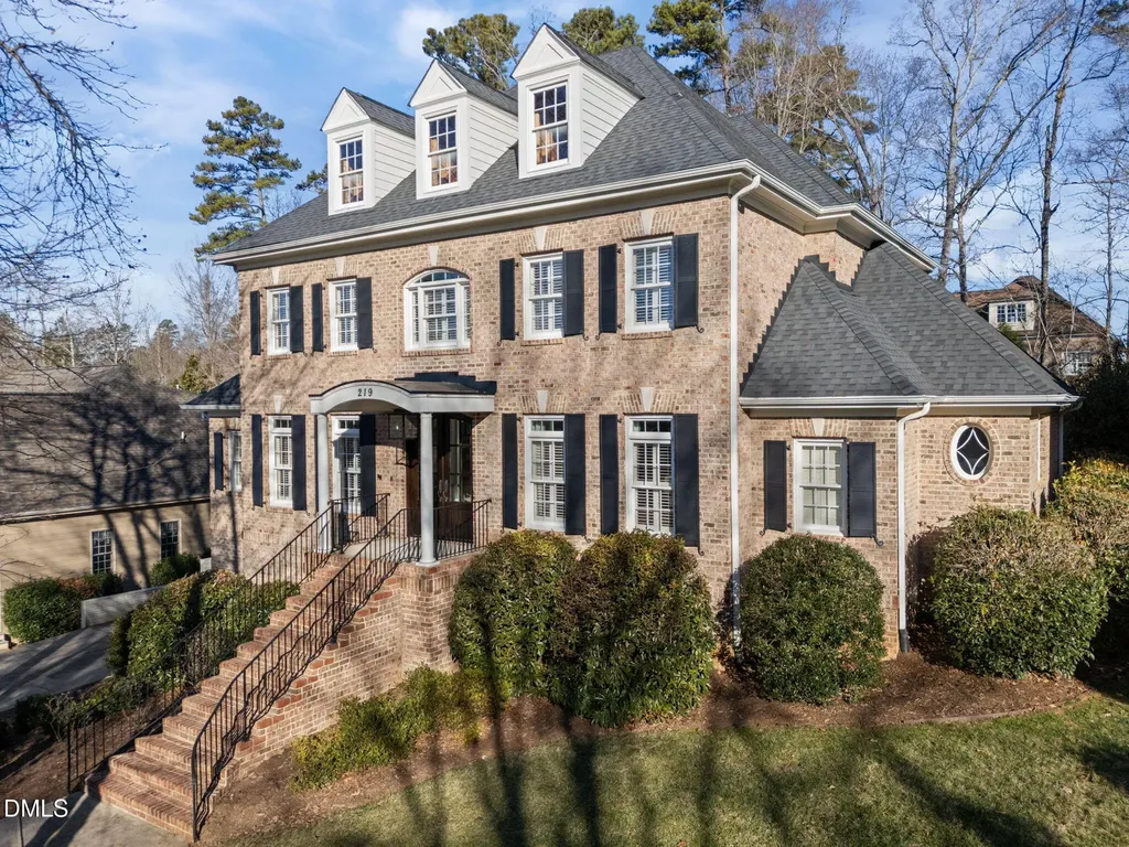219 Brown Bear Chapel Hill NC 27517