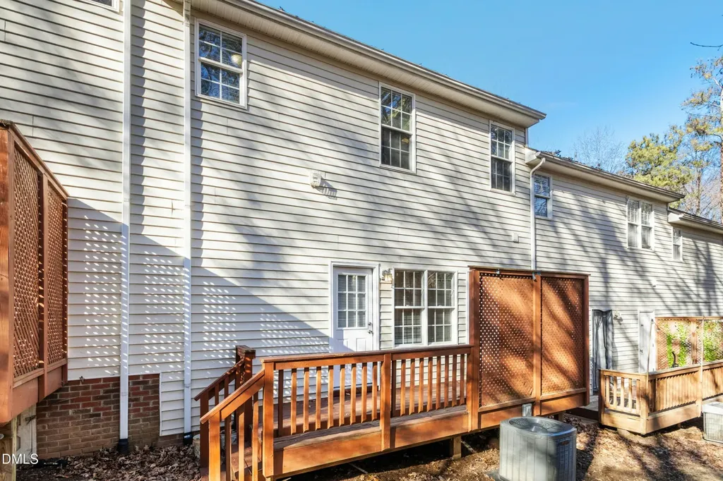 2209 Long Pine Lane Raleigh NC 27603