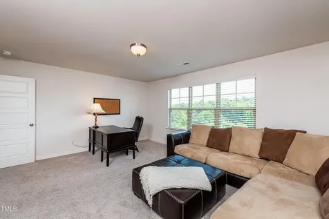 7809 Lillyhurst Drive Raleigh NC 27612