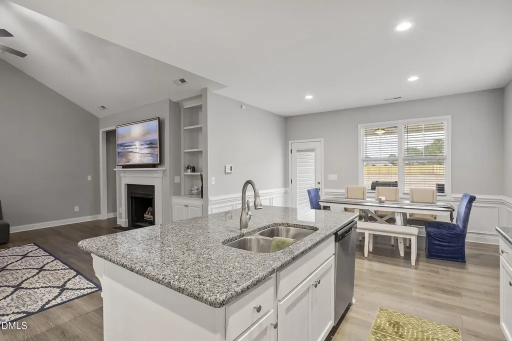 48 Laramie Lane Selma NC 27576
