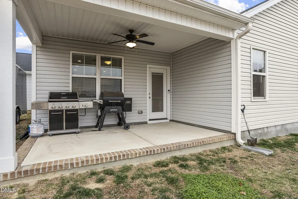 48 Laramie Lane Selma NC 27576