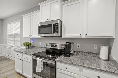 48 Laramie Lane Selma NC 27576