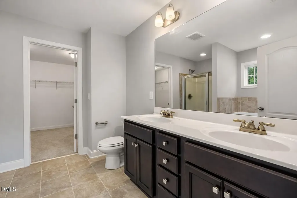 3401 Grosbeak Way Raleigh NC 27616