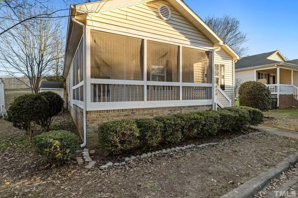 848 Darby Street Raleigh NC 27610