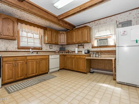 381 Royal Road Roseboro NC 28382
