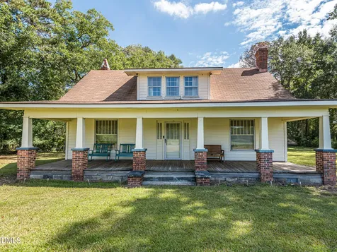 381 Royal Road Roseboro NC 28382