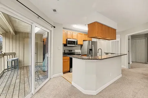 132 New Kent Place Cary NC 27511