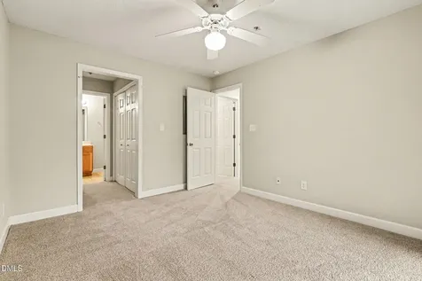132 New Kent Place Cary NC 27511
