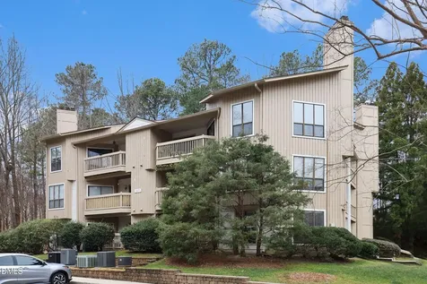 132 New Kent Place Cary NC 27511