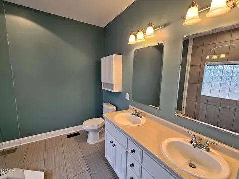 7 Edgewater Drive Smithfield NC 27577