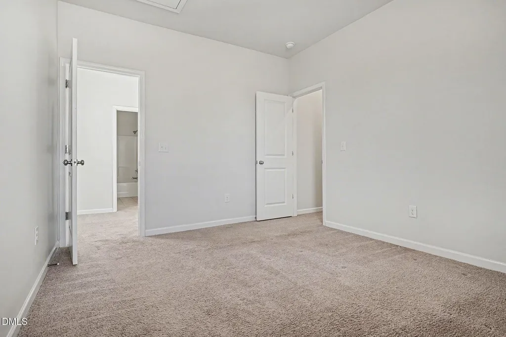 185 Stornoway Lane Clayton NC 27527