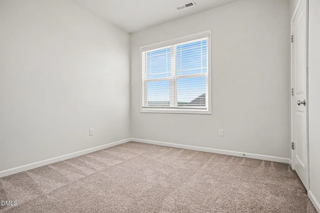 185 Stornoway Lane Clayton NC 27527