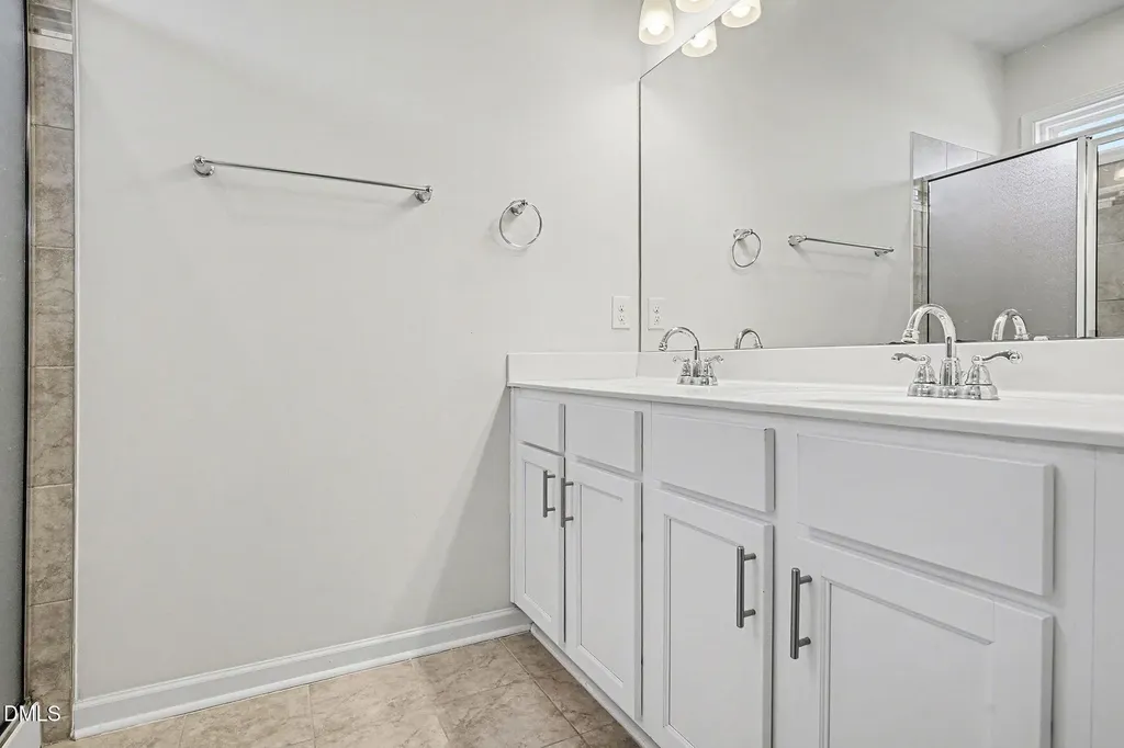 185 Stornoway Lane Clayton NC 27527