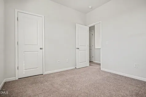185 Stornoway Lane Clayton NC 27527