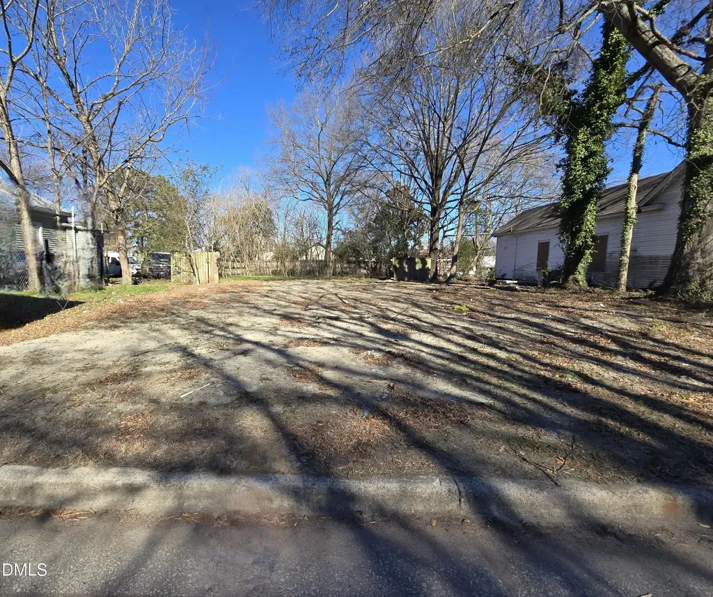 615 Crowell Street E Wilson NC 27893