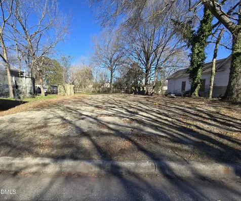 615 Crowell Street E Wilson NC 27893