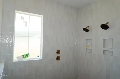 2433 Rosslare Mews Lane Wendell NC 27591