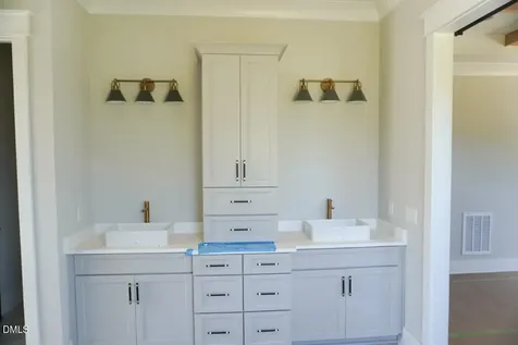 2433 Rosslare Mews Lane Wendell NC 27591