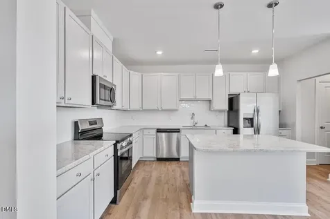 600 Barrington Row Avenue Zebulon NC 27597
