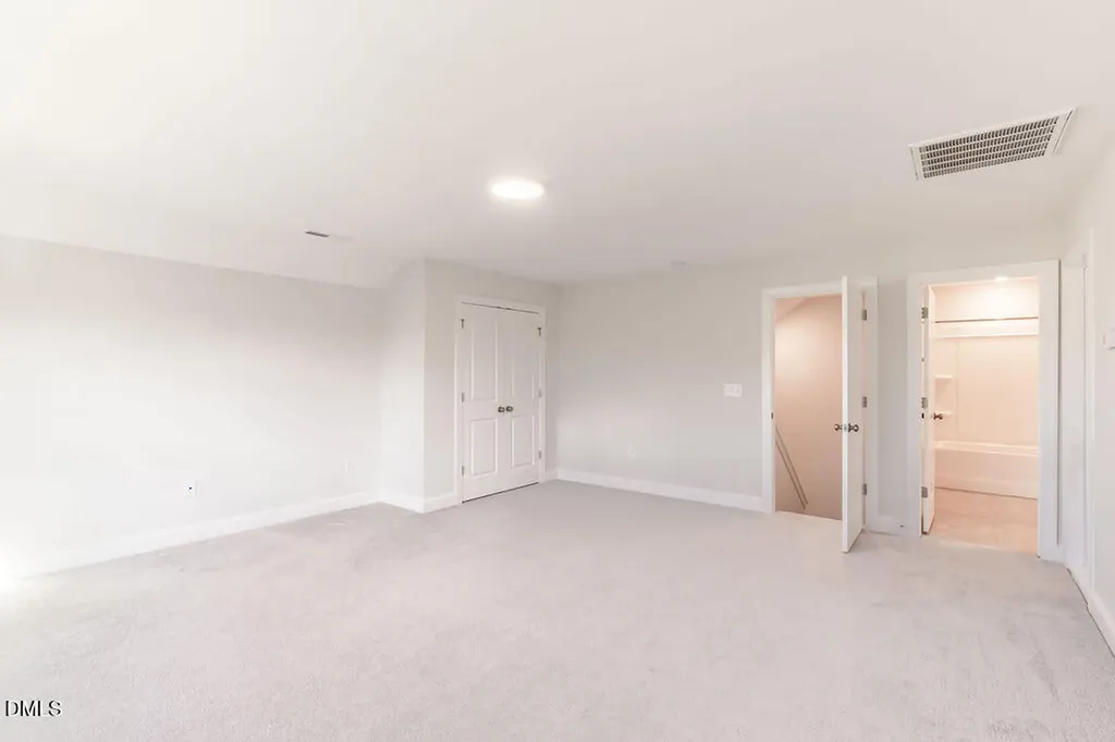 717 Ressler Street Holly Springs NC 27540