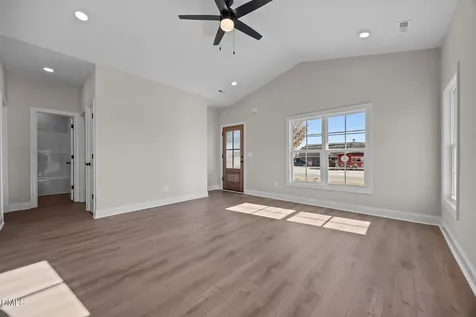 206 S Wall Street Benson NC 27504