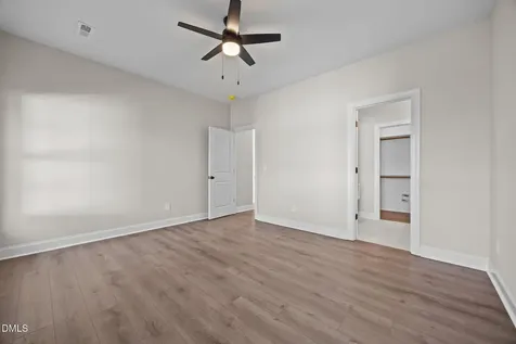 206 S Wall Street Benson NC 27504